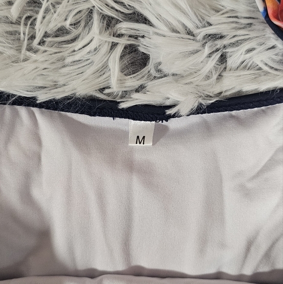 CUPSHE | OPEN FRONT WRAP TIE FLORAL BIKINI - NWT! - Picture 8 of 11